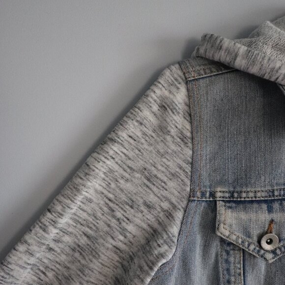 EightyTwo Women's Blue Sz M Light Wash Buttoned Knit Hooded Denim Jacket - Picture 3 of 13